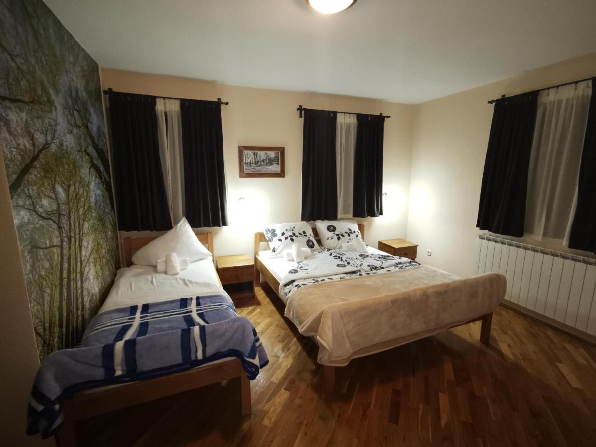 אוטוצאץ Hotel Gacka מראה חיצוני תמונה